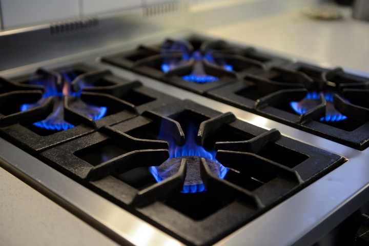 En hogares más conservadores, la cocina a gas es uno de los objetos más preciados, símbolo de la familia tradicional. Foto: Andres D'Elia