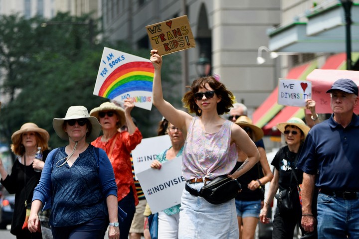 People attend a protest against the Moms for Liberty group as they host a summit where Republican presidential candidates are speaking at the Marriott Hotel in Philadelphia, Pennsylvania, U.S., June 30, 2023.  REUTERS/Bastiaan Slabbers