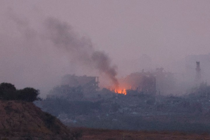 Smoke rises above Gaza, amid the ongoing conflict between Israel and the Palestinian group Hamas, as seen from southern Israel, November 14, 2023. REUTERS/Alexander Ermochenko