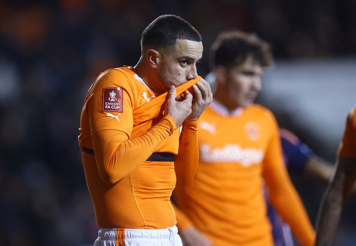 Soccer Football - FA Cup - Third Round Replay - Blackpool v Nottingham Forest - Bloomfield Road, Blackpool, Britain - January 17, 2024
Blackpool's Oliver Norburn reacts Action Images via Reuters/Lee Smith