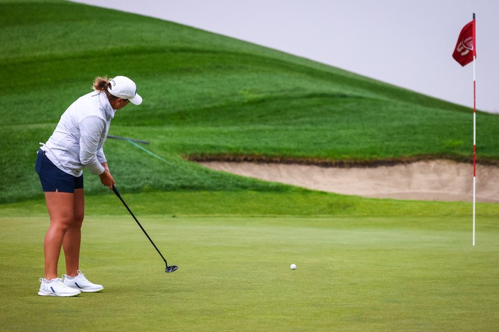 Jul 25, 2024; Calgary, Alberta, CAN; Lauren Coughlin putts on the third green during the first round of the CPKC Women's Open golf tournament. Mandatory Credit: Sergei Belski-USA TODAY Sports