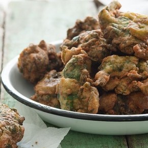 Buñuelos de espinaca de Santiago Giorgini