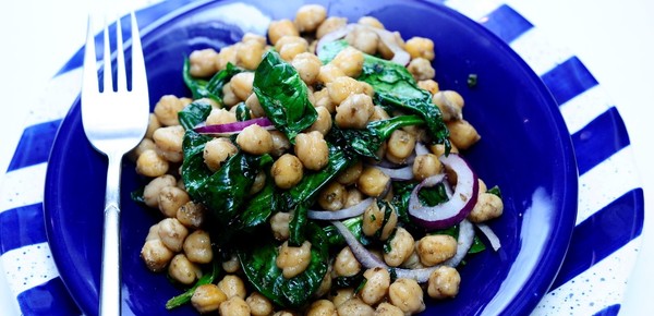 Espinacas con garbanzos tandoori