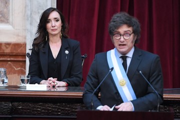 Gozos y sombras de Milei; Kicillof, ¿autónomo?; Villarruel, bajo fuego; secretos entre Santi y Chiqui