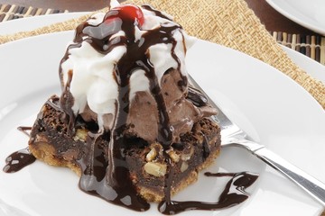 Receta de Brownie con helado