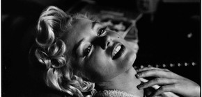 UN DÍA COMO HOY 
Marilyn se Habría 
Quitado la Vida
con somníferos