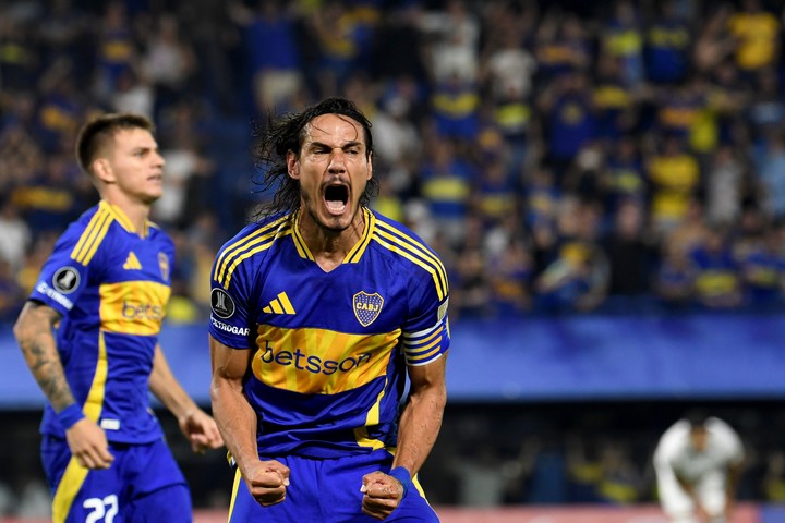 Cavani tiene 25 goles con la camiseta de Boca. (AP)