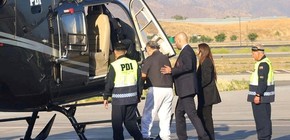 Pedro Barrientos, a former Chilean army officer, gets deported to Chile from the United States to face trial for the killing of singer-songwriter Victor Jara, who was tortured and killed shortly after the coup d'etat led by former dictator Augusto Pinochet, in Santiago, Chile, December 1, 2023. Policia de Investigaciones de Chile/Handout via REUTERS ATTENTION EDITORS - THIS IMAGE HAS BEEN SUPPLIED BY A THIRD PARTY NO RESALES. NO ARCHIVES